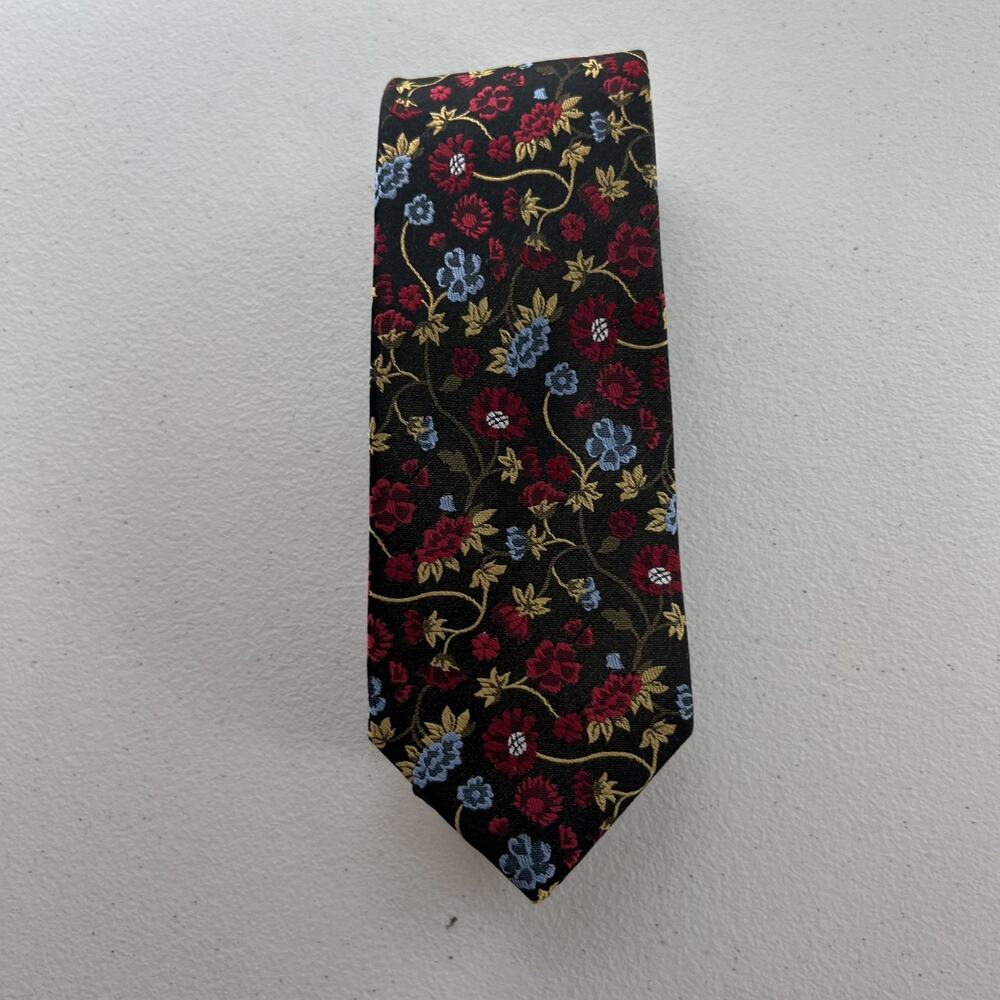 Neiman Marcus Necktie Unisex Multicolor Floral 100% Silk Embroidered Vintage